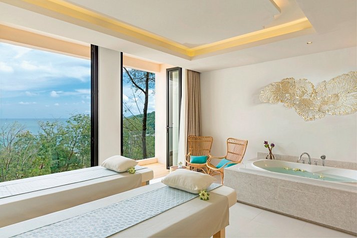 Bandara Phuket Beach Resort