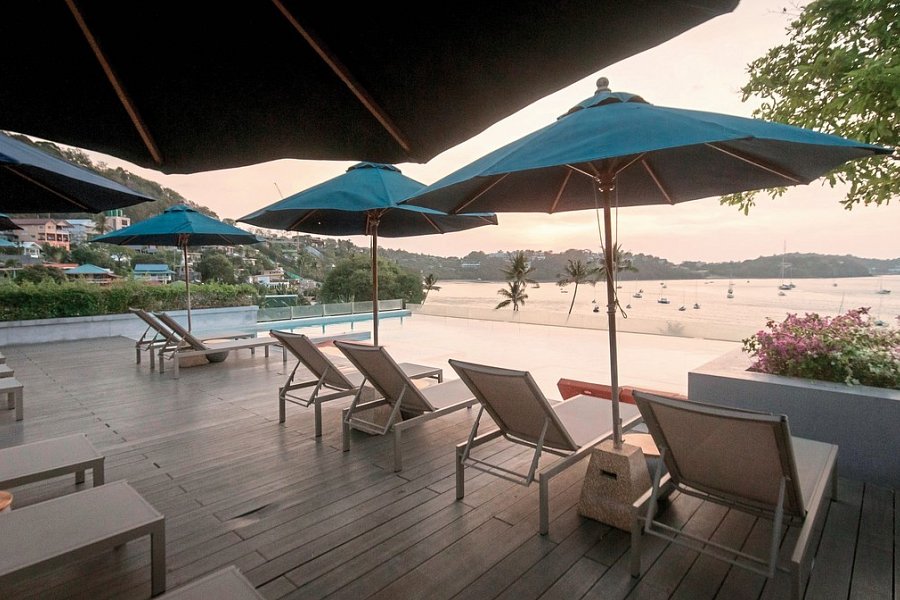 Bandara Phuket Beach Resort