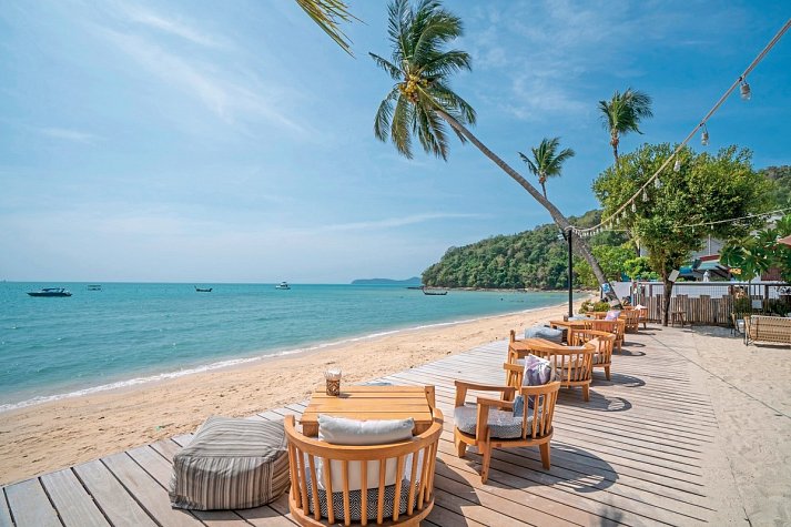 Bandara Phuket Beach Resort