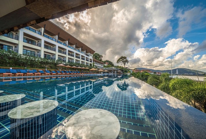 Andamantra Resort & Villa Phuket