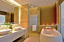 Grand Mercure Phuket Patong - Badbeispiel Superior Suite (Zimmercodierung WS1)
