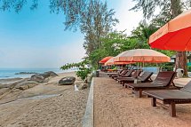 Khaolak Wanaburee Resort