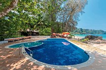 Khaolak Wanaburee Resort