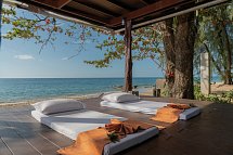 Khaolak Wanaburee Resort