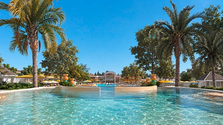The Sun Club Khao Lak