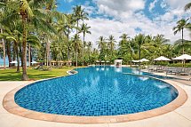 Outrigger Khao Lak Beach Resort