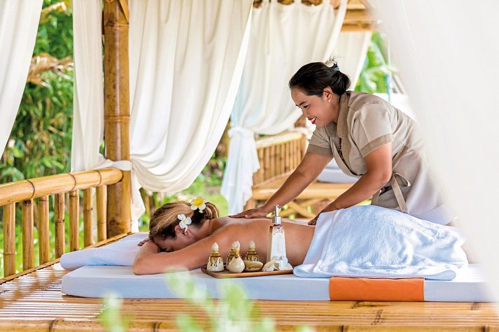 Outrigger Khao Lak Beach Resort