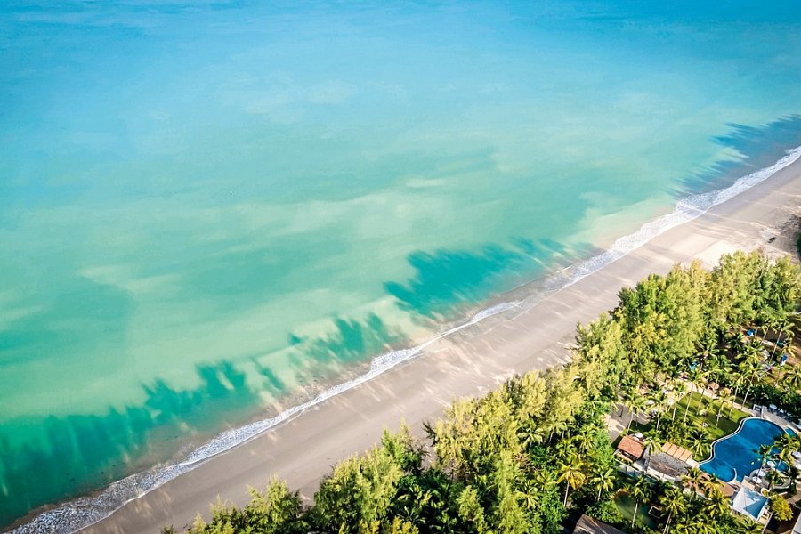 Outrigger Khao Lak Beach Resort
