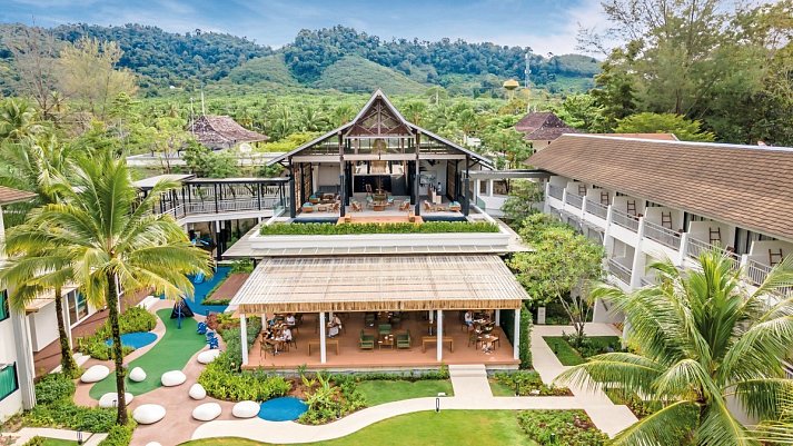 Outrigger Khao Lak Beach Resort