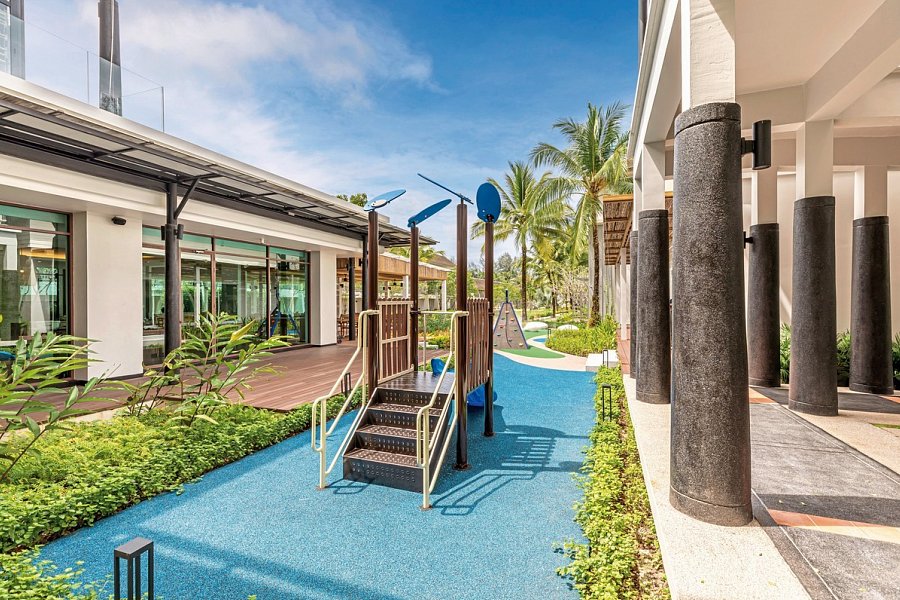 Outrigger Khao Lak Beach Resort