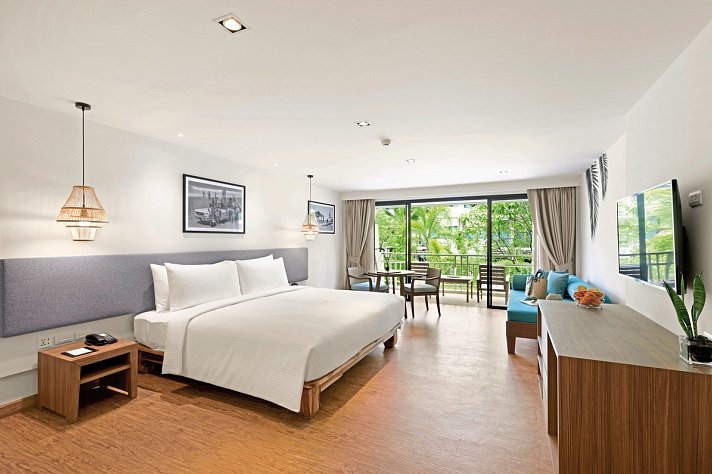 Outrigger Khao Lak Beach Resort