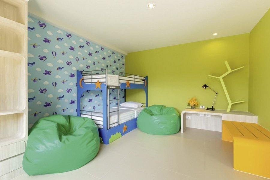 X10 Khaolak Resort - Wohnbeispiel Kid Suite Beach Wing (Zimmercodierung WI2)