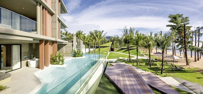 La Vela Khao Lak