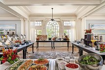 Moana Surfrider, A Westin Resort & Spa, Waikiki Beach