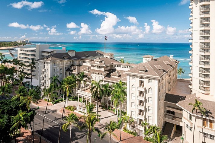 Moana Surfrider, A Westin Resort & Spa, Waikiki Beach