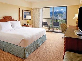 Hilton Hawaiian Village Waikiki Beach Resort - Wohnbeispiel Resort View (Zimmercodierungen UB3, UP2, UB6 & UB8)