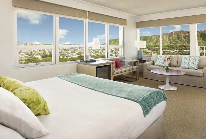 Queen Kapiolani Hotel - Wohnbeispiel Diamond Head View (Zimmercodierungen UBB, U2B & U1B)