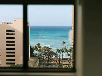 Vive Hotel Waikiki - Beispiel Ausblick Cosmopolitan Ocean View Queen (Zimmercodierung UBM)