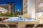 Hilton Garden Inn Waikiki Beach