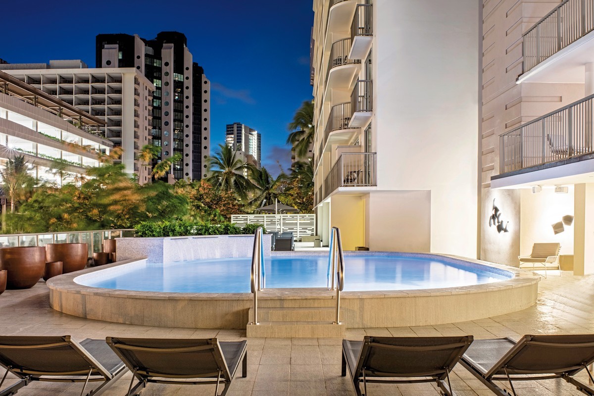Hilton Garden Inn Waikiki Beach