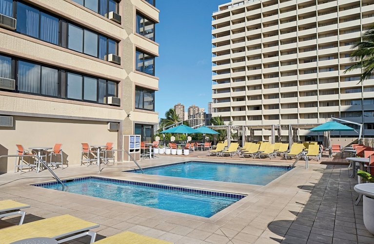 Holiday Inn Express Waikiki