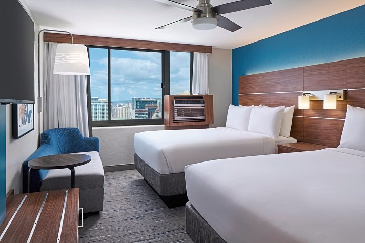 Holiday Inn Express Waikiki