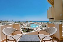 Seven Seas Jolie Bay - Wohnbeispiel Familienzimmer Meerblick (Zimmercodierungen F1M & FBM)