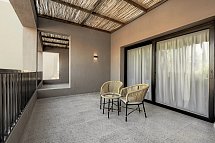 Sentido Naga Bay - Beispiel Balkon Doppelzimmer Superior Poolblick (Zimmercodierungen DSG, DS1 & DC1)