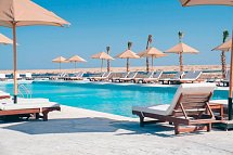 Sentido Naga Bay