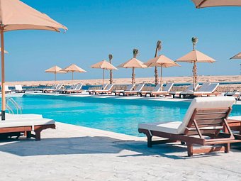 Sentido Naga Bay