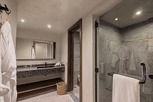Sentido Naga Bay - Beispiel Bad Juniorsuite Swim Up Sentido Fitness Beachfront Meerblick (Zimmercodierung J9M)