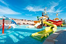 Sentido Naga Bay