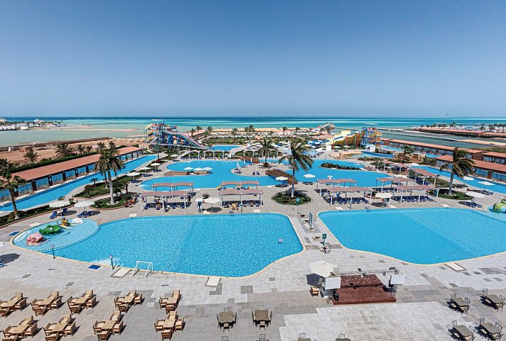 SUNRISE Alora Aqua Park Resort