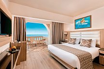 Pickalbatros Citadel Resort - Wohnbeispiel Familienzimmer Meerblick (Zimmercodierung F1M)