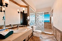 Pickalbatros Citadel Resort - Beispiel Bad Familienzimmer Meerblick (Zimmercodierung F1M)