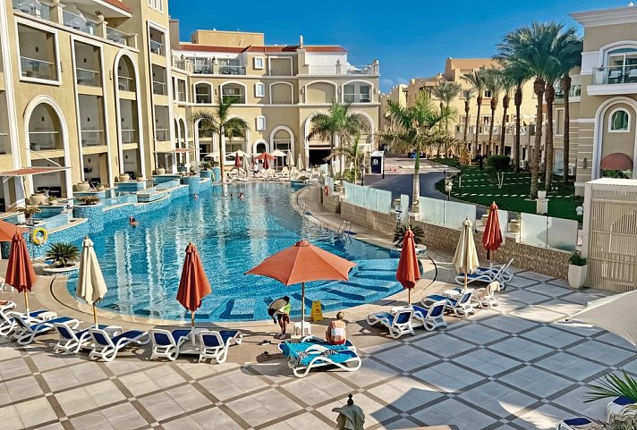 KaiSol Romance Resort