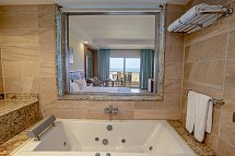 SRNTY Sea Reef - Beispiel Bad Doppelzimmer Executive (Zimmercodierung DT1)