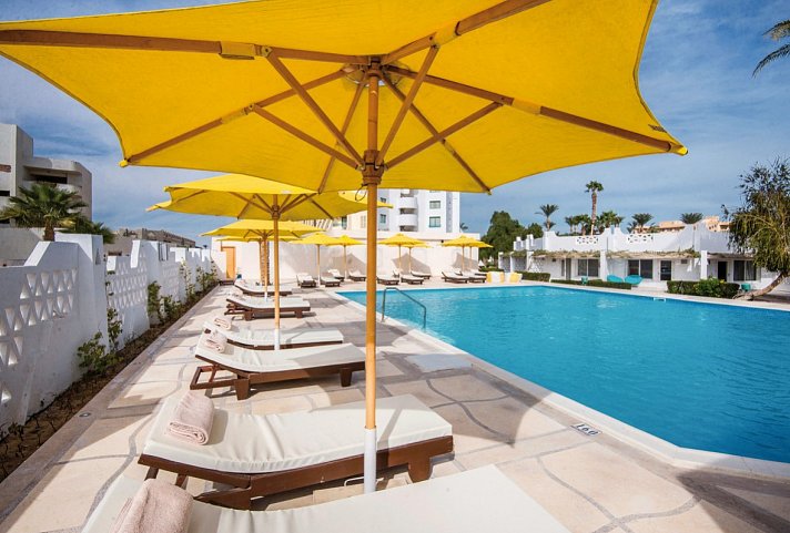 Shams Lodge Water Sports Resort