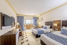 Continental Hotel Hurghada - Wohnbeispiel Doppelzimmer Deluxe Meerblick (Zimmercodierungen DDM & DC2)