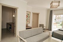 JAZ Casa Del Mar Resort - Wohnbeispiel Suite Familie (Zimmercodierungen WI1 & FBP)