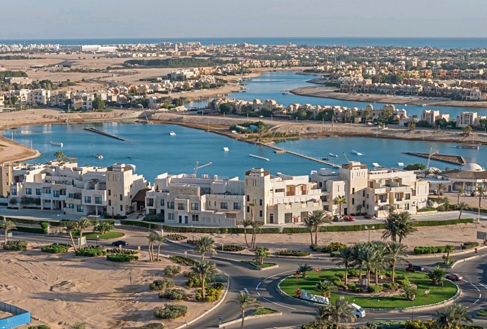Creek Hotel & Residences El Gouna