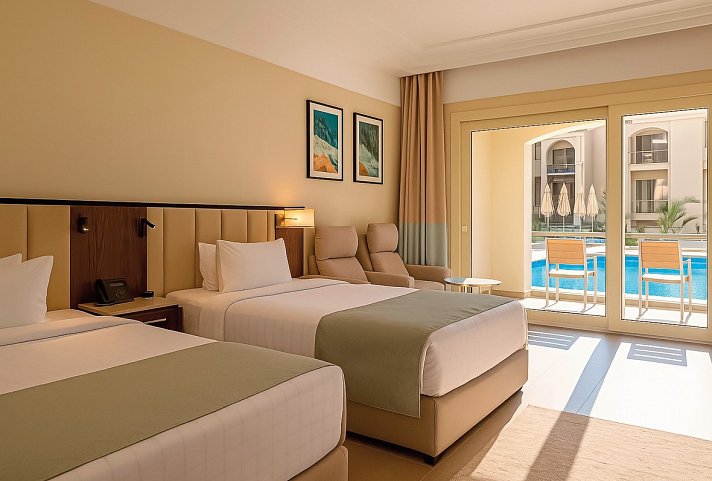 Serenity Sky Arc Sahl Hasheesh - Wohnbeispiel Doppelzimmer Premium Poolblick (Zimmercodierungen DMP & DCP)