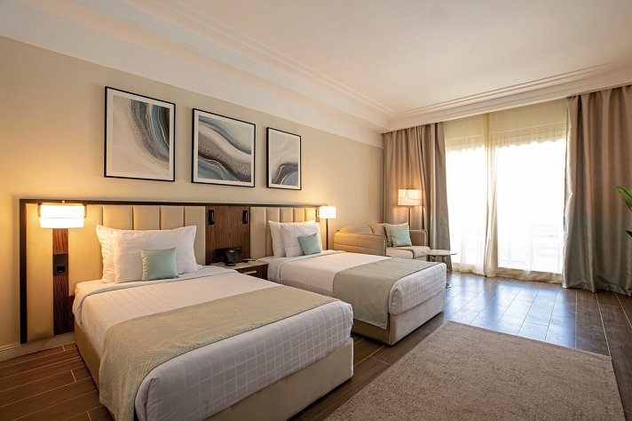 SRNTY Sahl Hasheesh