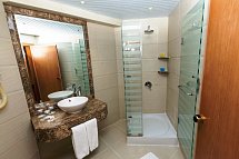 Golden Beach Resort - Beispiel Bad Familienzimmer (Zimmercodierung FB1)