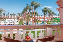Pickalbatros Palace Resort - Beispiel Balkon Doppelzimmer Familie Gartenblick (Zimmercodierung DI1)
