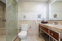 Beach Albatros Resort - Beispiel Bad Doppelzimmer Meerblick (Zimmercodierungen DGM, D7M & UCM)
