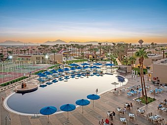 Beach Albatros Resort