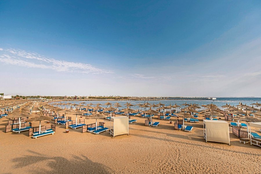 Pickalbatros Dana Beach Resort