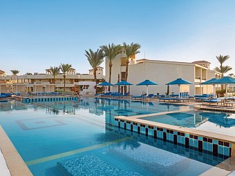 Pickalbatros Dana Beach Resort