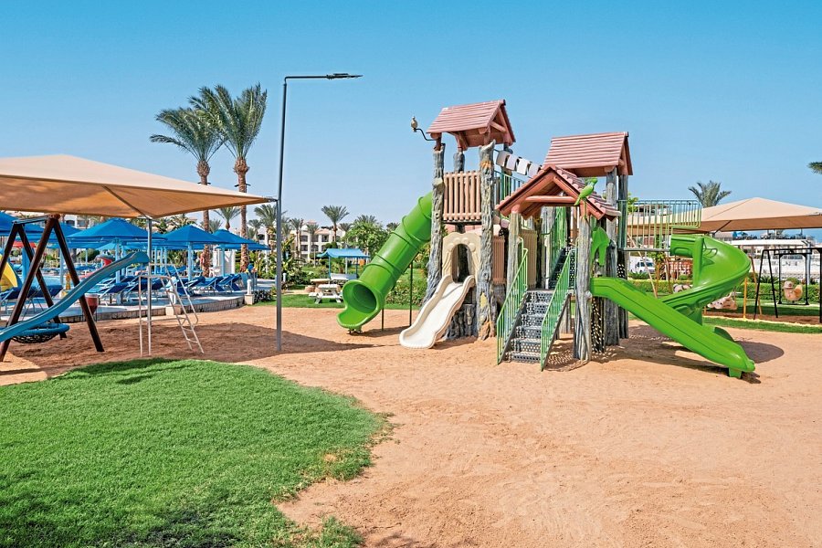 Pickalbatros Dana Beach Resort
